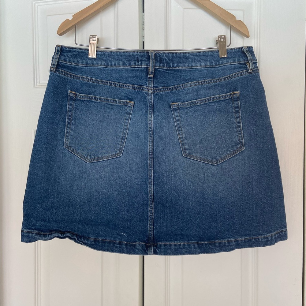 LOFT Dark Blue Denim Mini Skirt - Picture 3 of 3
